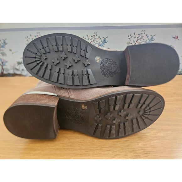 Vince Camuto size 9.5 boots - Picture 7 of 14